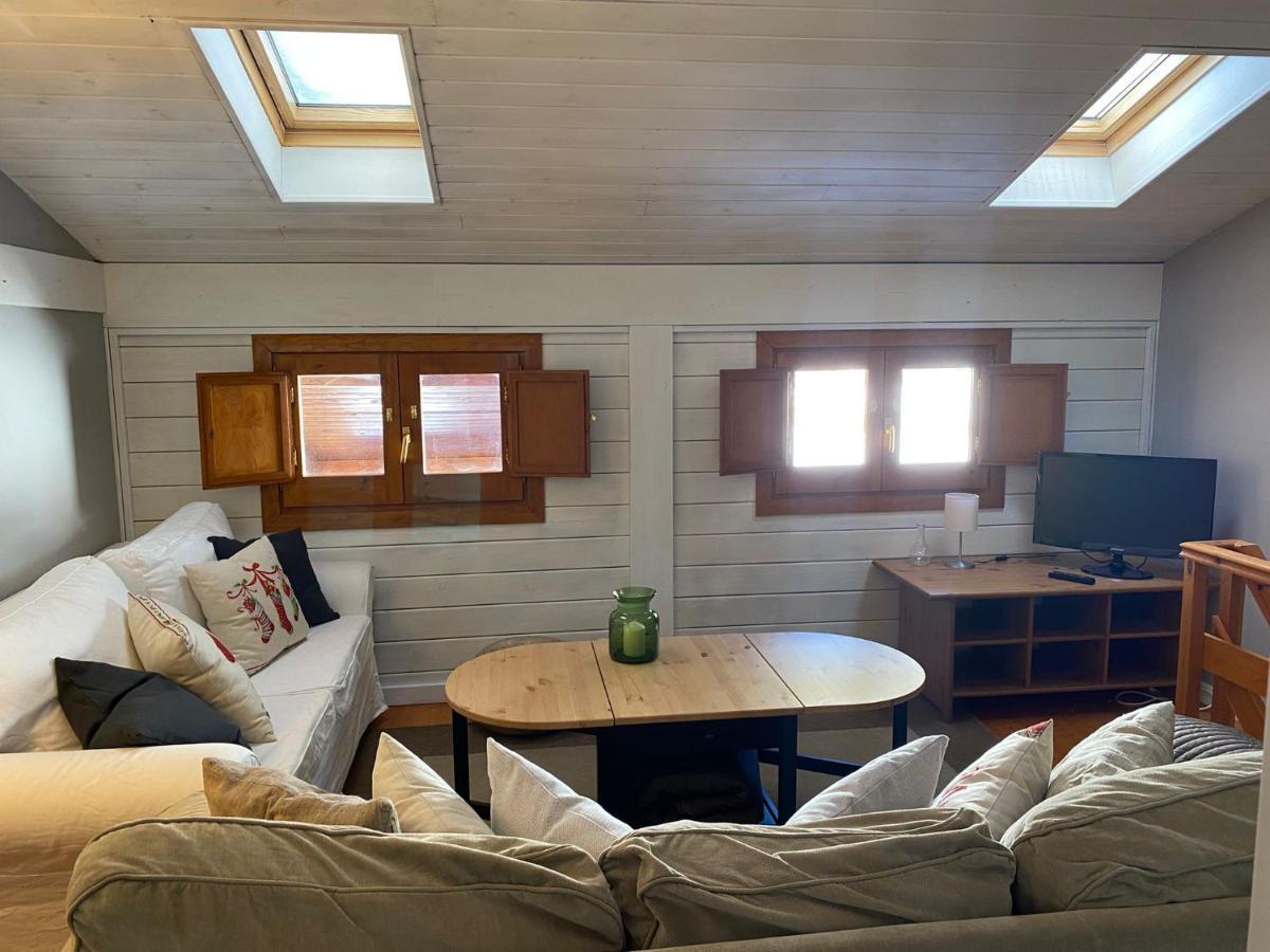 Acogedora Buardilla Duplex 6 Pax Apartment Incles Bagian luar foto